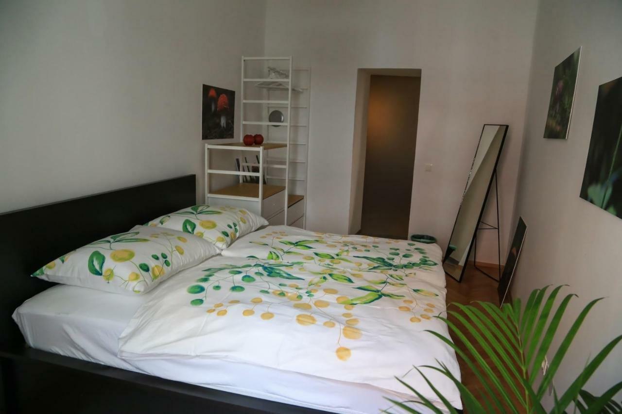 lovely apartment in the heart of Graz Buitenkant foto